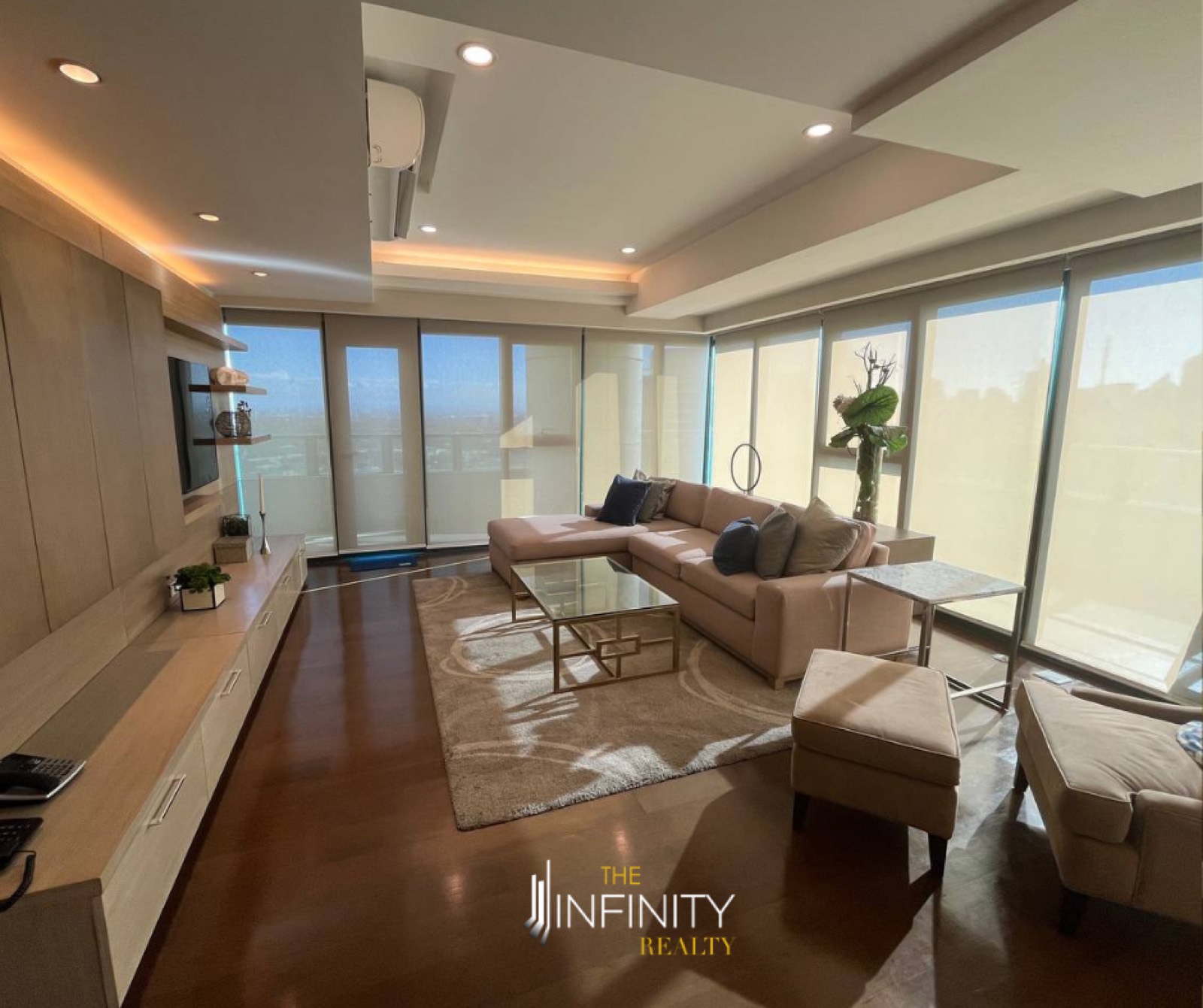For Sale 3 Bedroom in Edades Tower, Makati City, photo 11 of 20