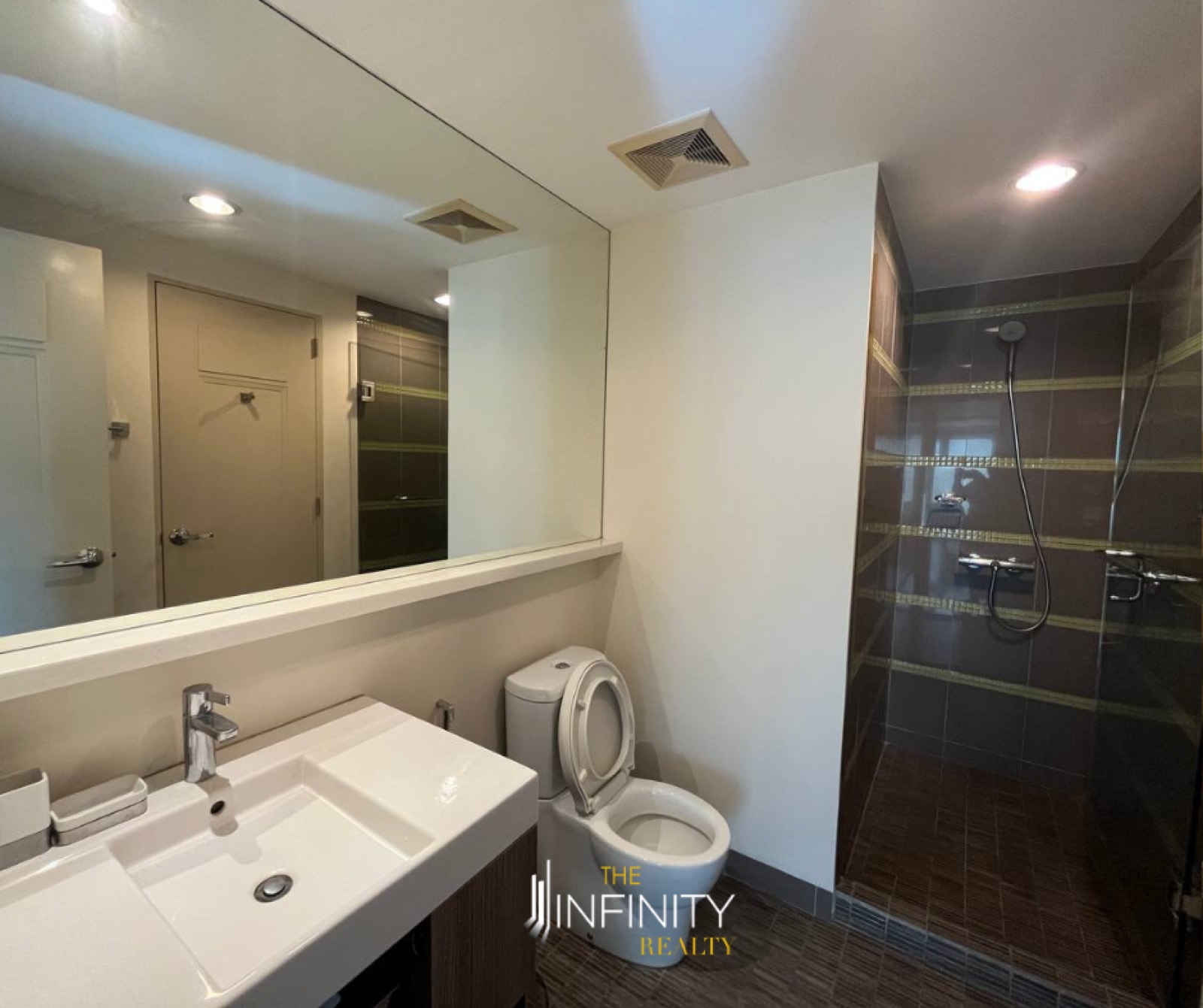 For Sale 3 Bedroom in Edades Tower, Makati City, photo 16 of 20