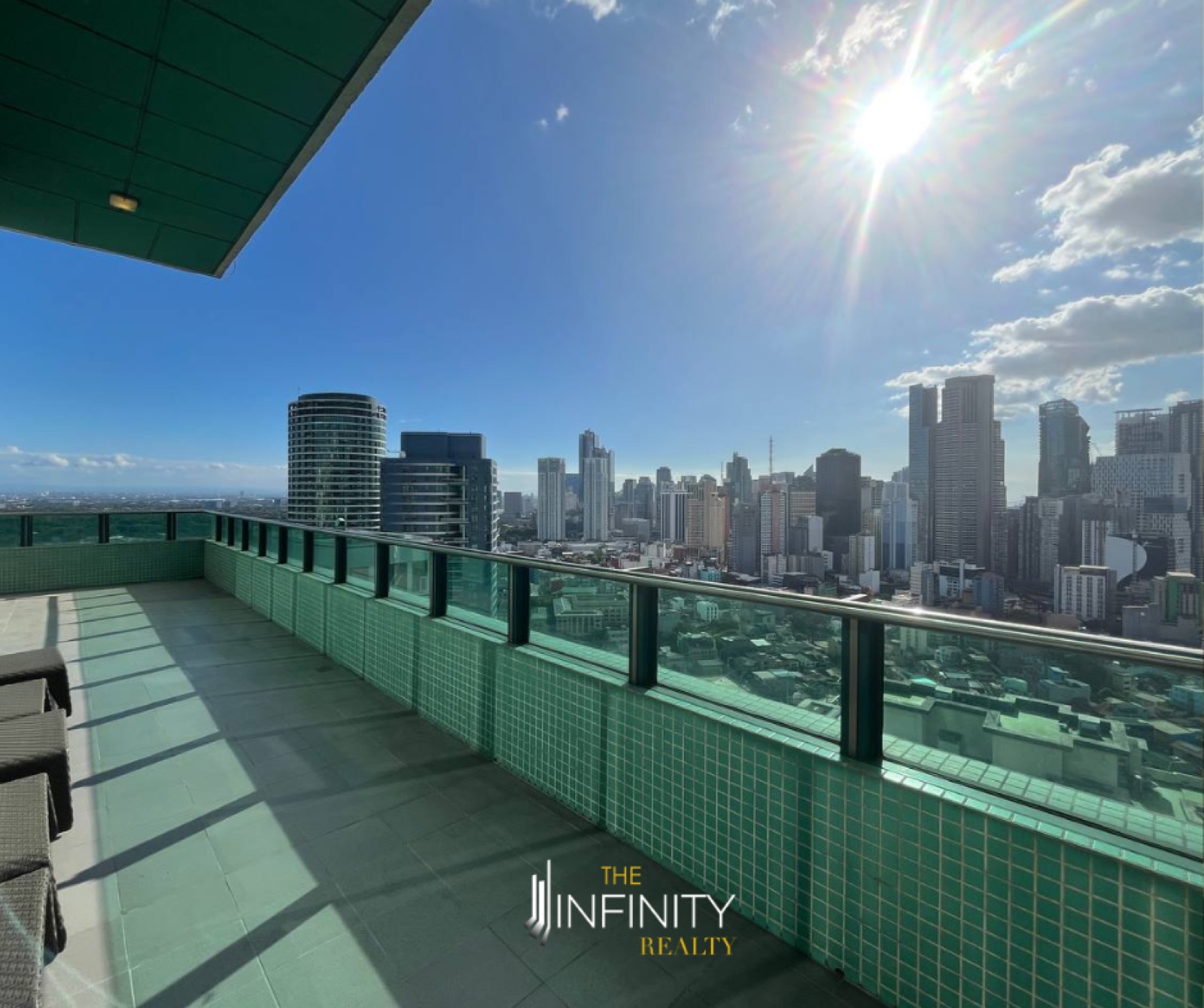 For Sale 3 Bedroom in Edades Tower, Makati City, photo 19 of 20