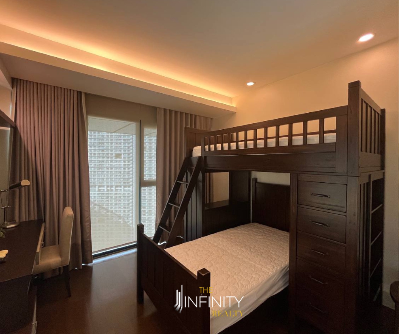 For Sale 3 Bedroom in Edades Tower, Makati City, photo 12 of 20