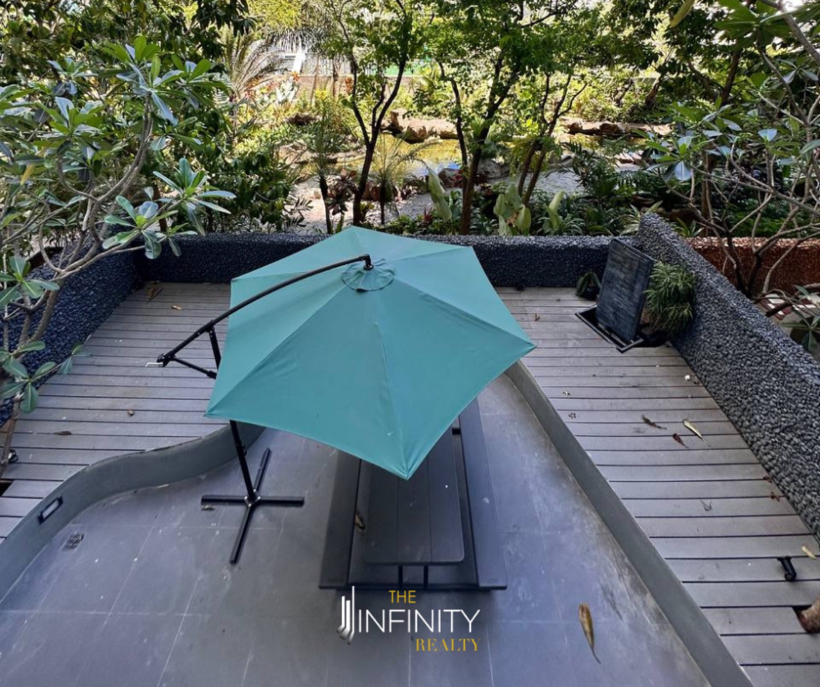 For Sale 3 Bedroom in Aqua Residences, Mandaluyong City, photo 11 of 11