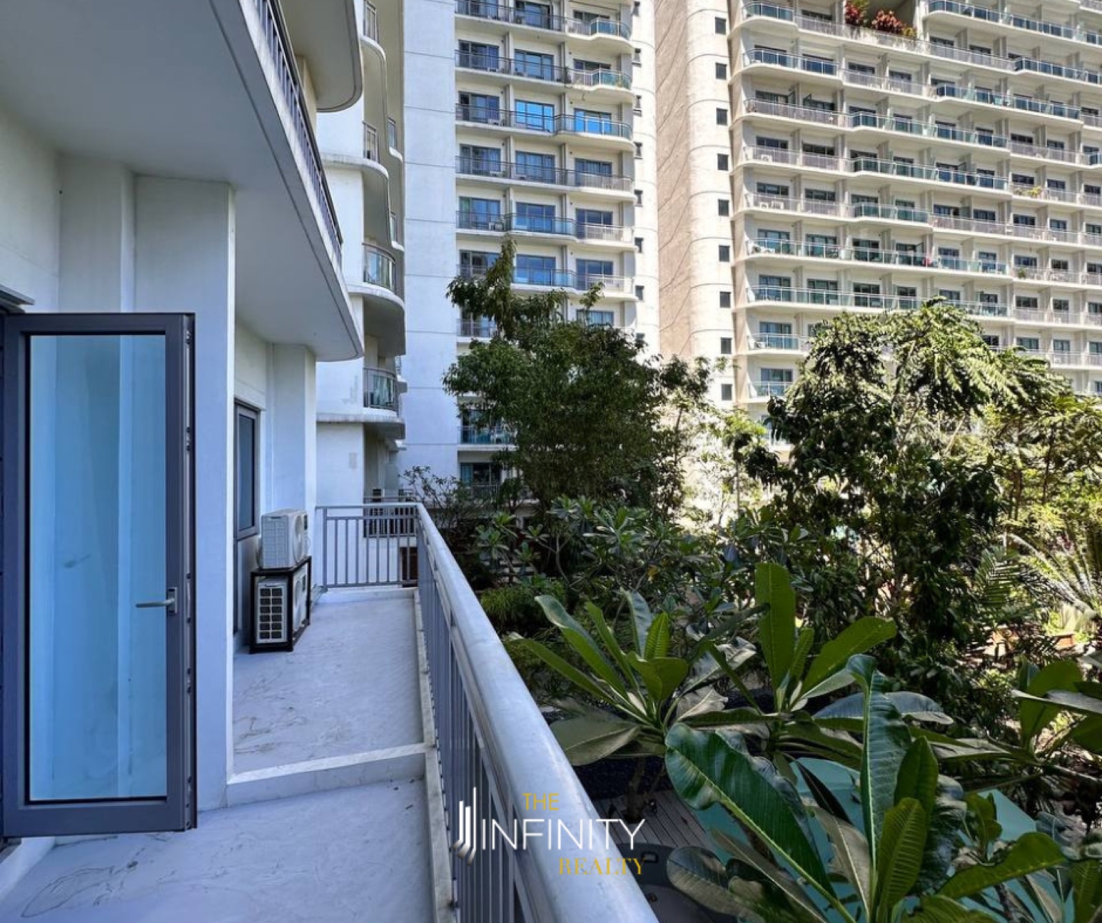 For Sale 3 Bedroom in Aqua Residences, Mandaluyong City, photo 10 of 11