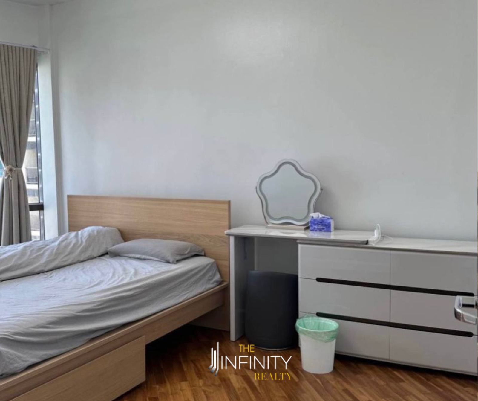 For Lease 1 Bedroom in Joya North, Makati City, photo 2 of 10