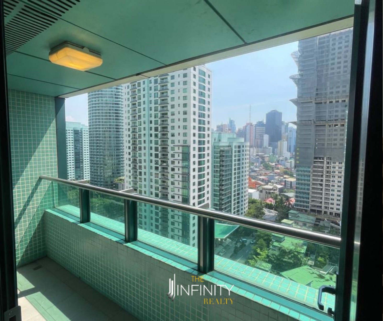 For Lease 2 Bedroom in Edades Tower, Makati City, photo 8 of 9