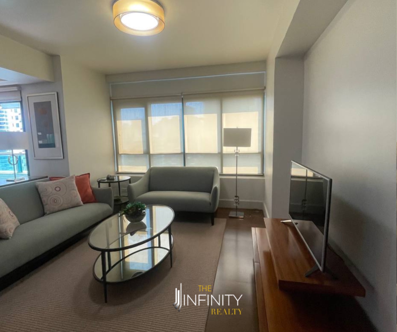 For Lease 2 Bedroom in Edades Tower, Makati City, photo 3 of 9