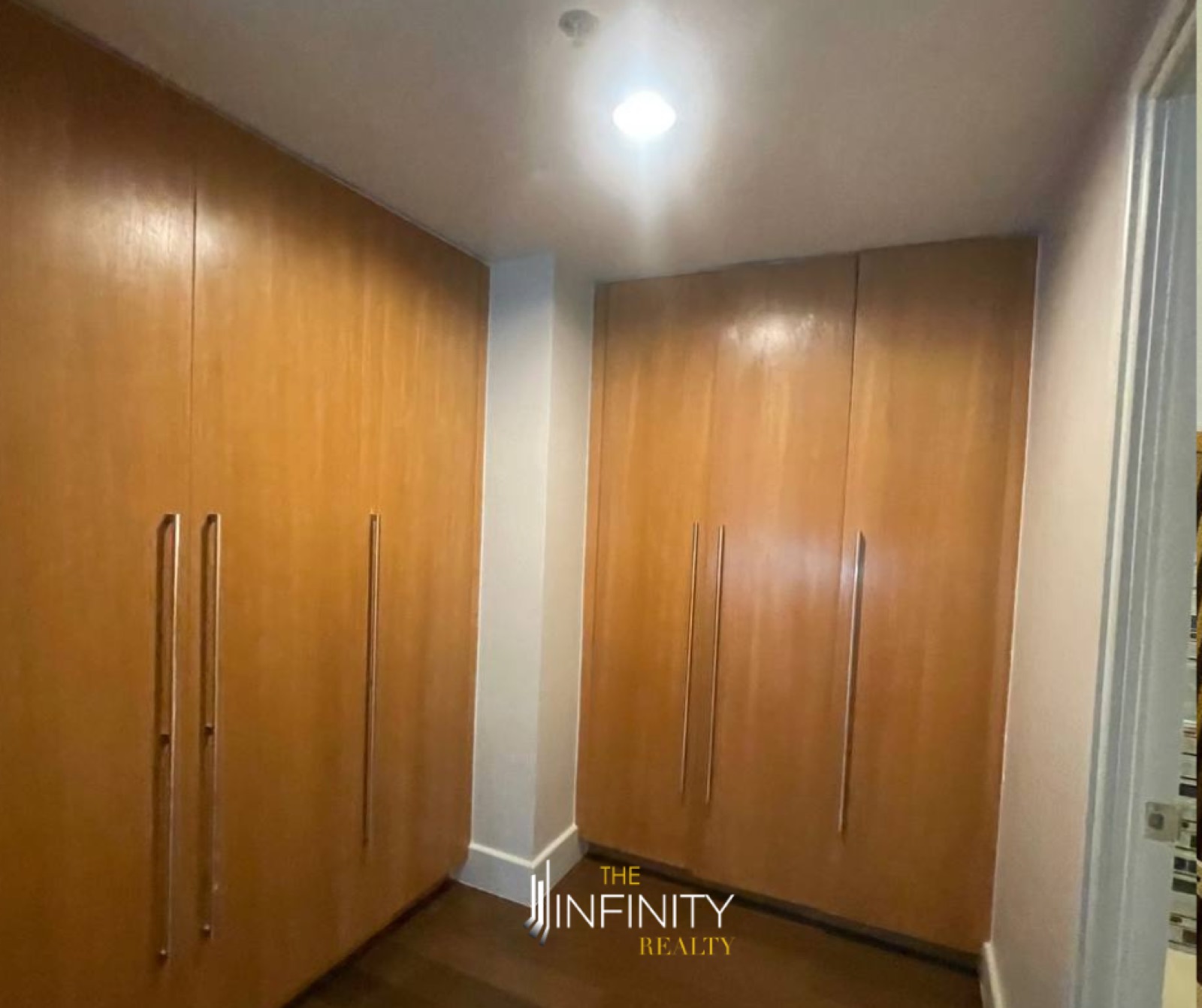 For Lease 2 Bedroom in Edades Tower, Makati City, photo 7 of 9