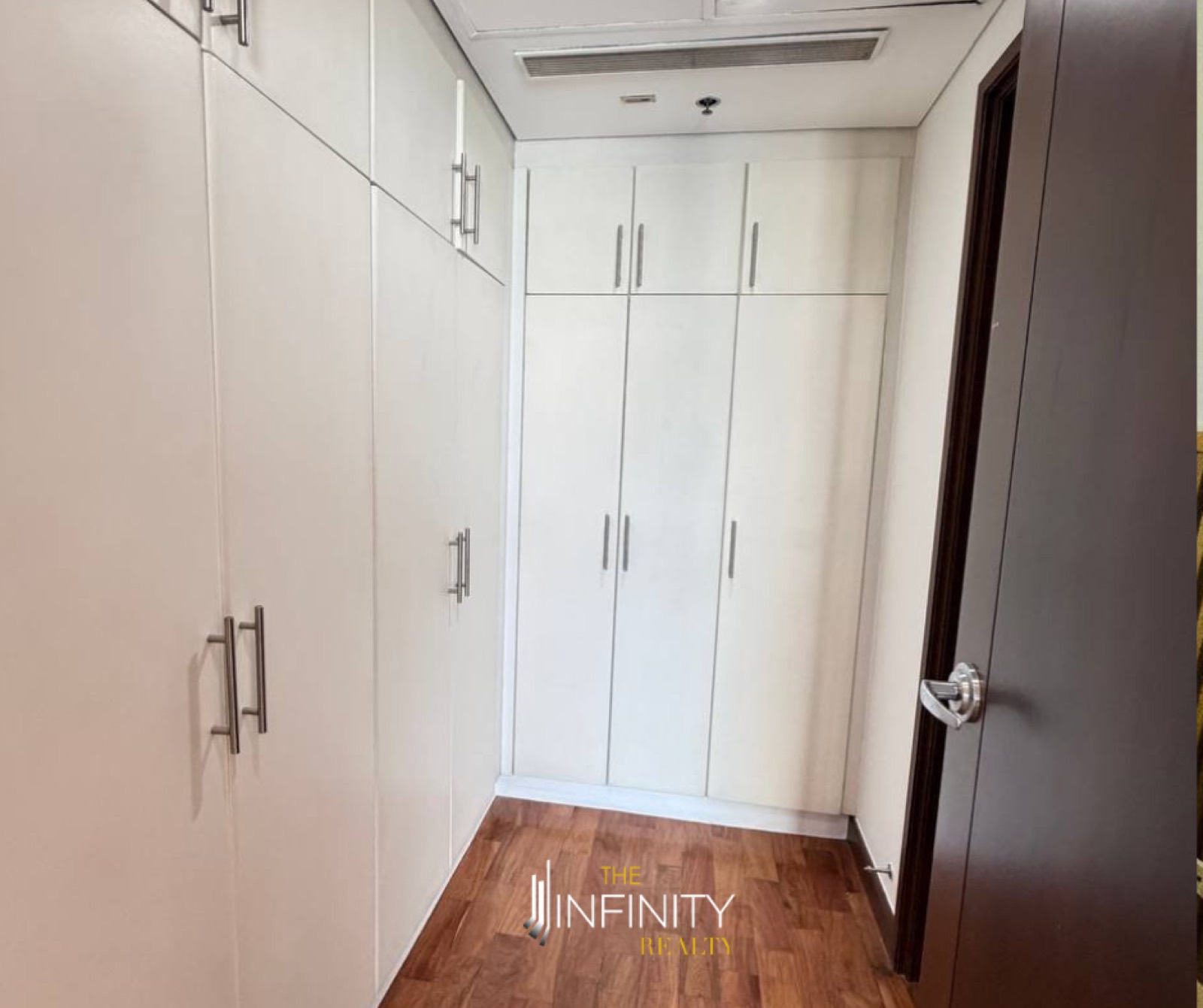 For Lease 2 Bedroom in Trag Laguna Tower, Makati City, photo 9 of 13