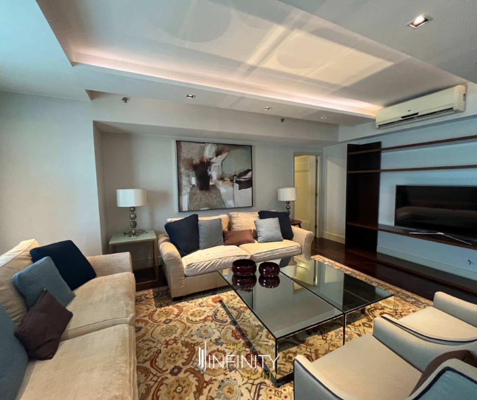 For Lease 3 Bedroom in Edades Tower, Makati City, photo 4 of 16