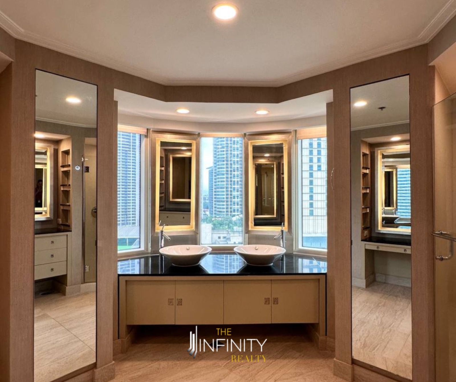 For Lease 3 Bedroom in Luna Gardens, Makati City, photo 9 of 11