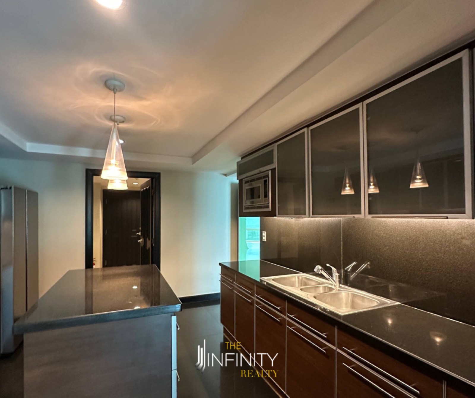 For Lease 3 Bedroom in Rizal Tower, Makati City, photo 17 of 22
