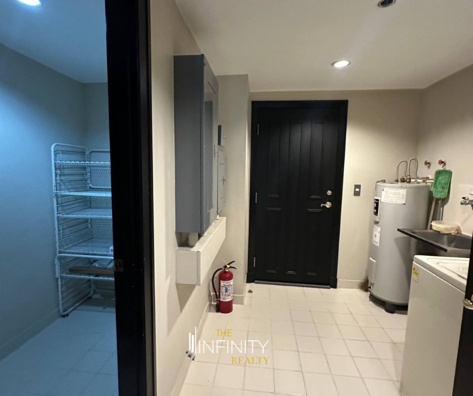 For Lease 3 Bedroom in Rizal Tower, Makati City, photo 15 of 22