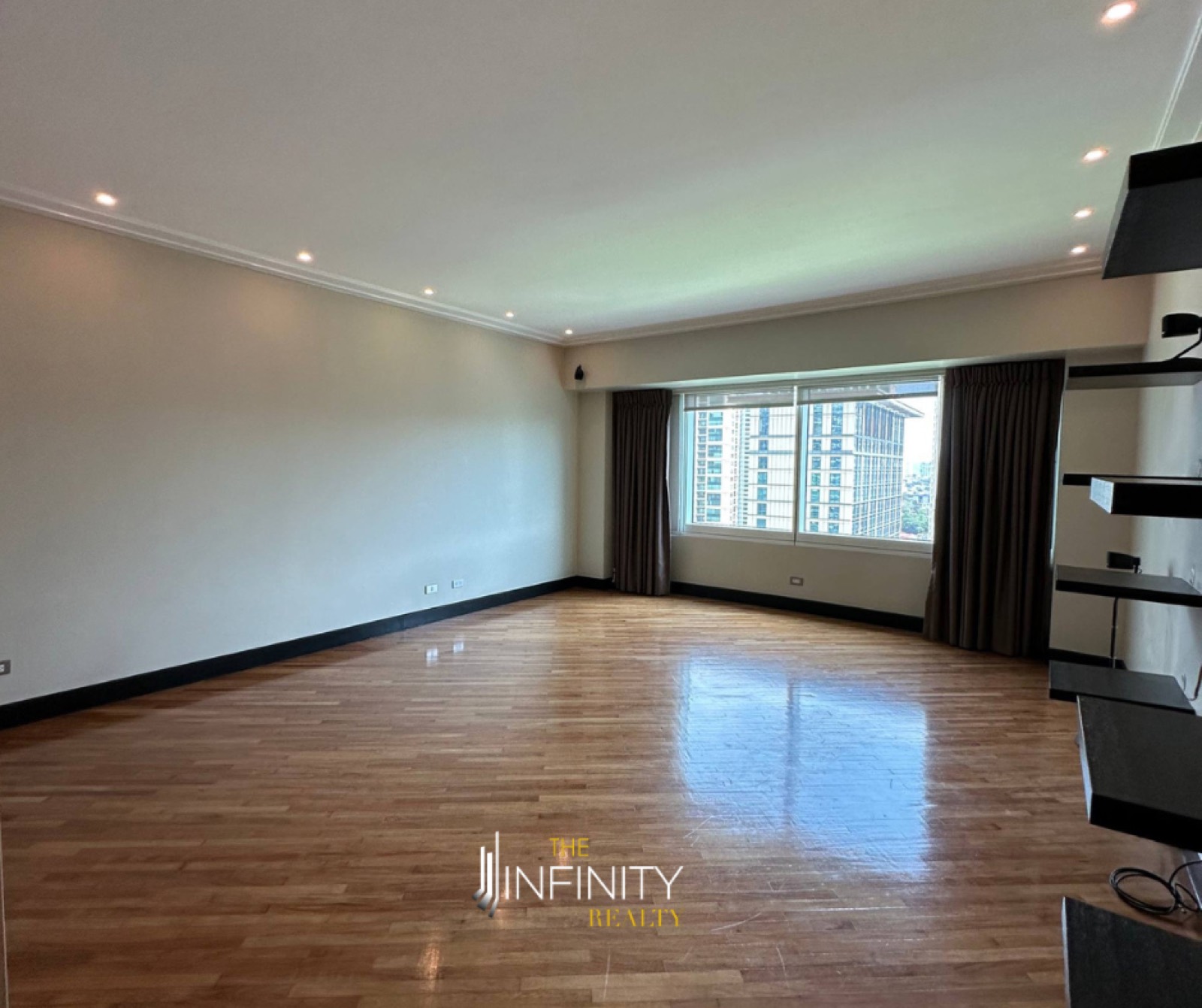 For Lease 3 Bedroom in Rizal Tower, Makati City, photo 3 of 22