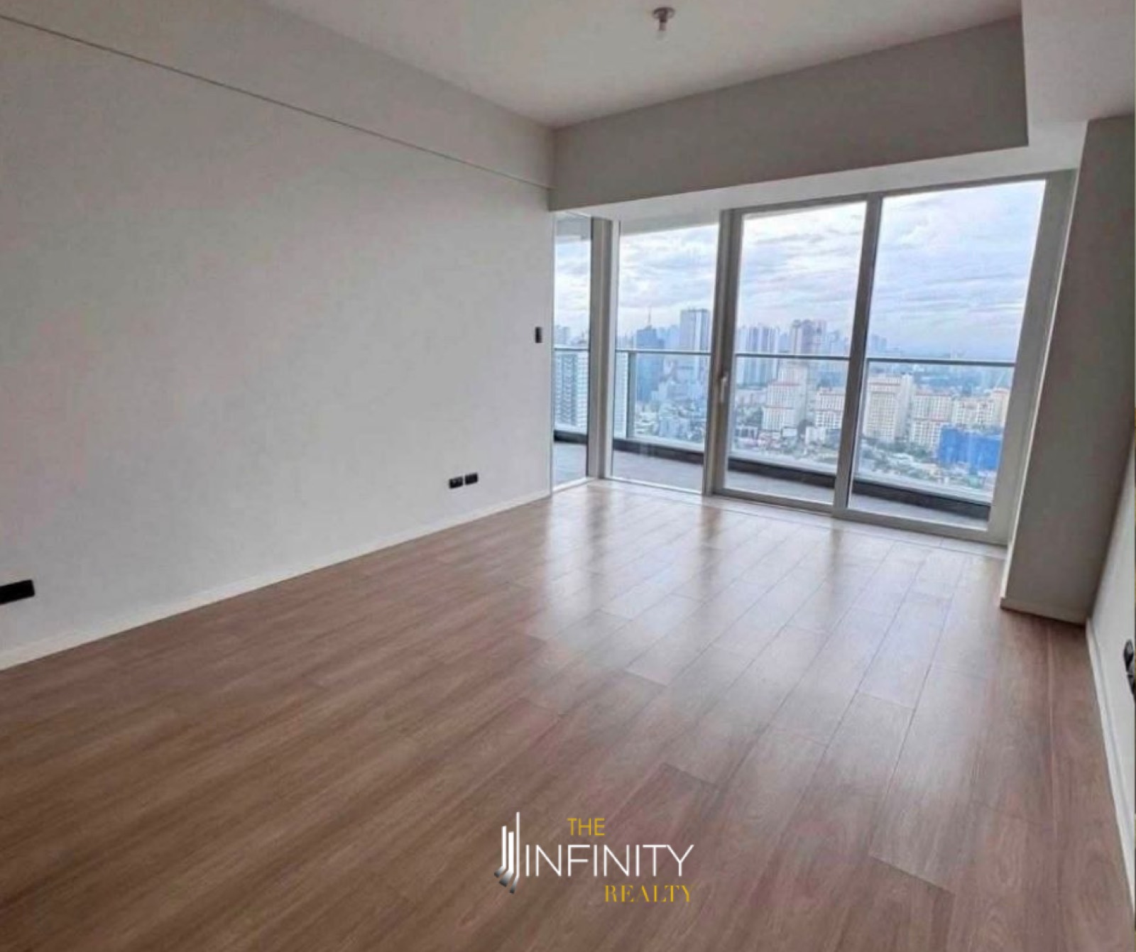For Lease 3 Bedroom in Shang Residence Wack Wack, Mandaluyong City, photo 2 of 8