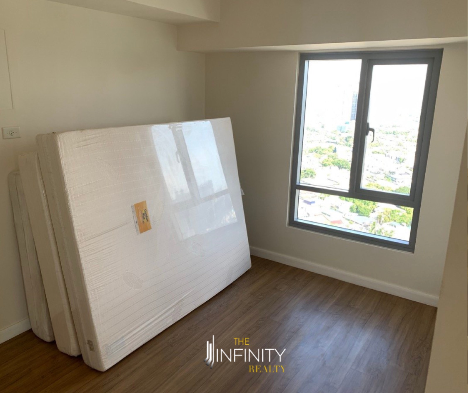 For Lease 3 Bedroom in The Vantage at Kapitolyo West Tower, Pasig City, photo 2 of 9