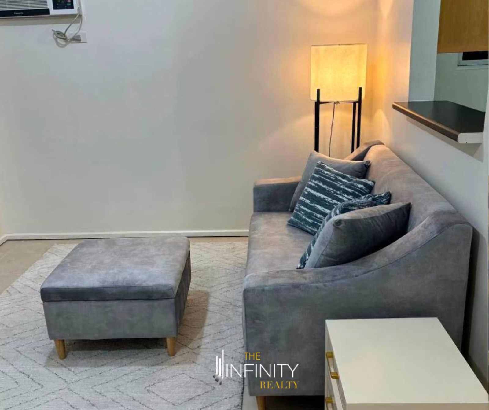 For Sale 1 Bedroom in Two Serendra Encino, Taguig City, photo 4 of 7