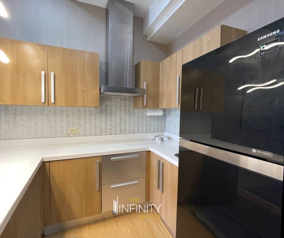 For Sale 2 Bedroom in Knightsbridge Residences, Makati City, photo 8 of 12
