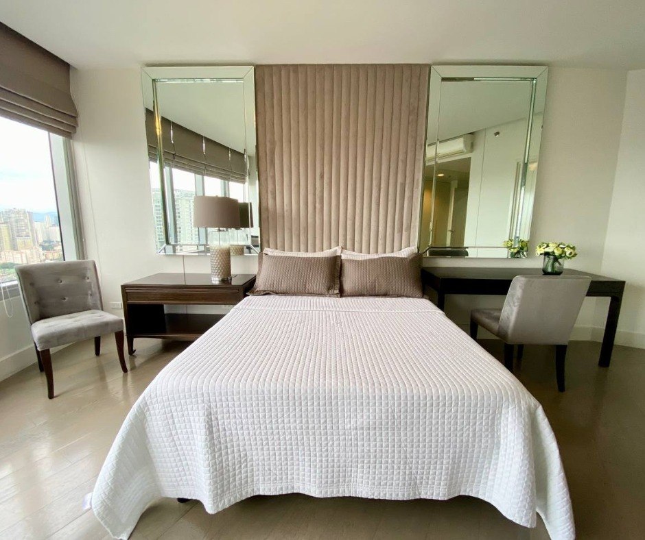 For Sale 3 Bedroom in Kirov Tower, Makati City, photo 3 of 13