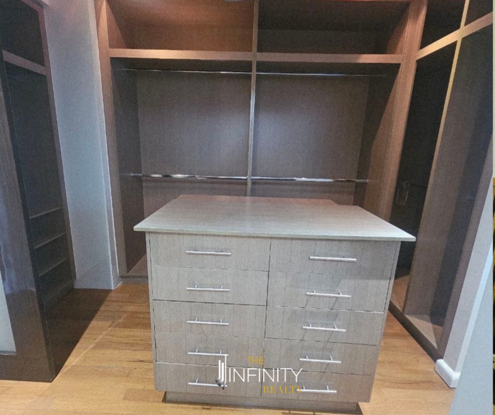 For Sale 3 Bedroom in Pacific Plaza South Tower, Makati City, photo 13 of 18