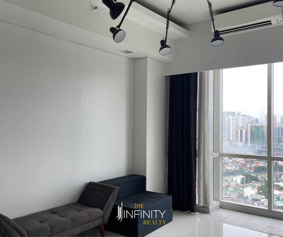 For Sale 2 Bedroom in The Manansala, Makati Ctiy, photo 6 of 9
