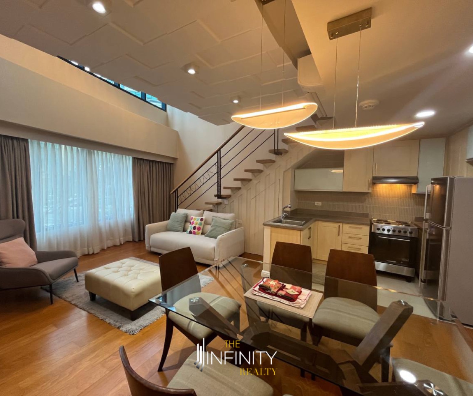 Lease 2 Bedroom in One Rockwell West, photo 8 of 15
