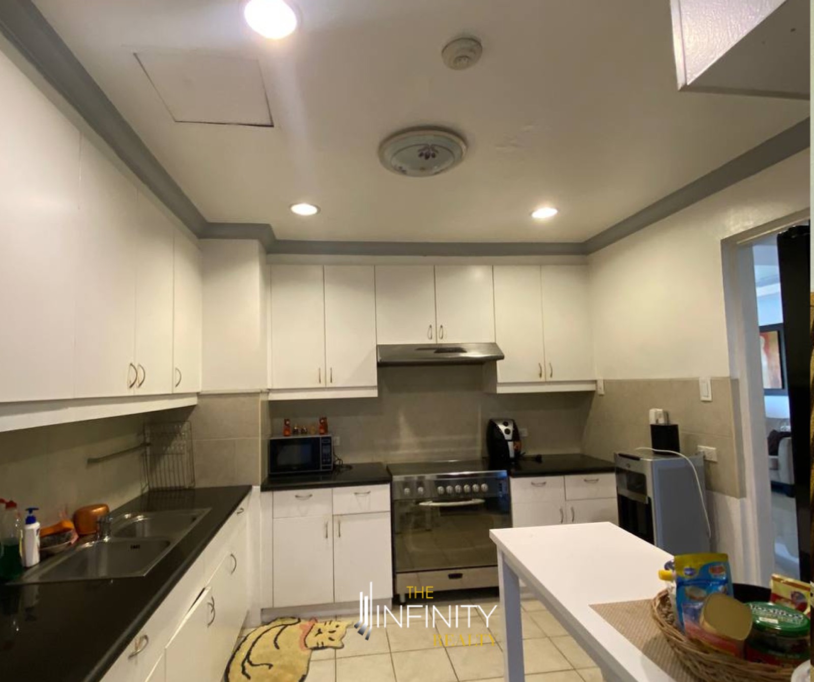 For Sale 2 Bedroom in McKinley Garden Villa, Taguig City, photo 10 of 14