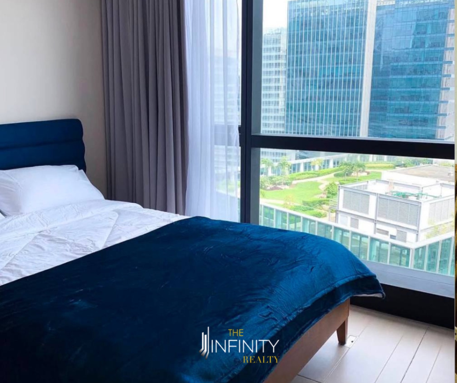 For Sale 2 Bedroom in One Uptown Residences, Taguig City, photo 1 of 6
