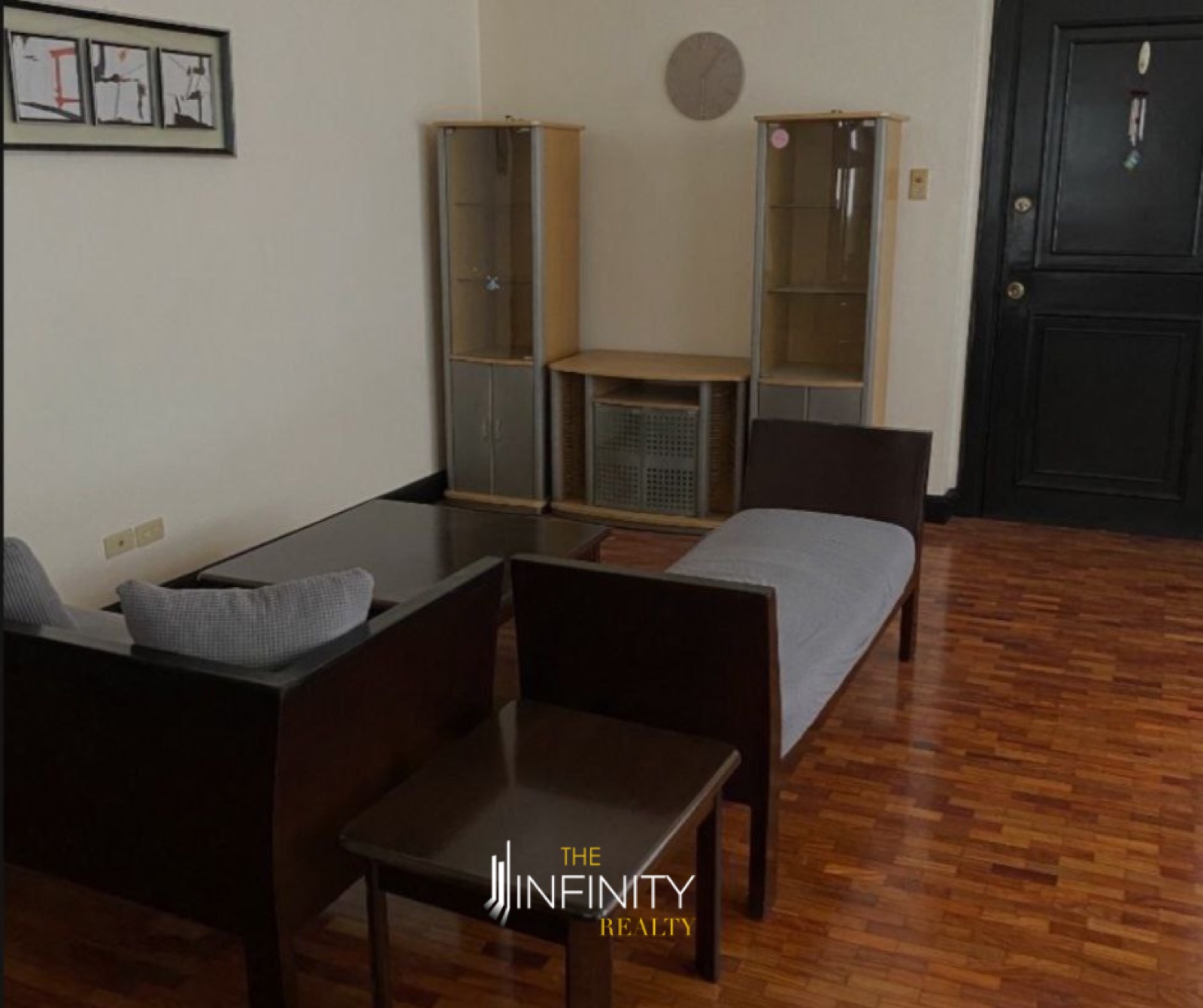 For Sale 2 Bedroom in Orient Mansion, Makati City, photo 3 of 6
