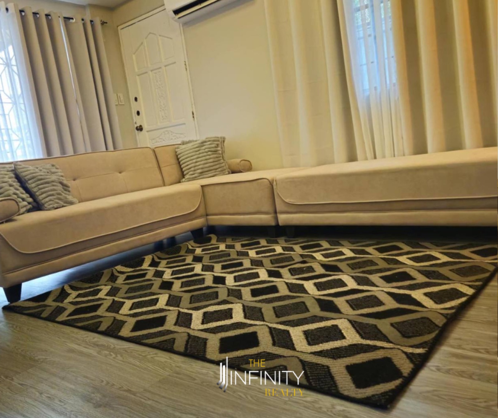 For Sale 7 Bedroom in Manalac Pobalcion, Makati City, photo 7 of 9