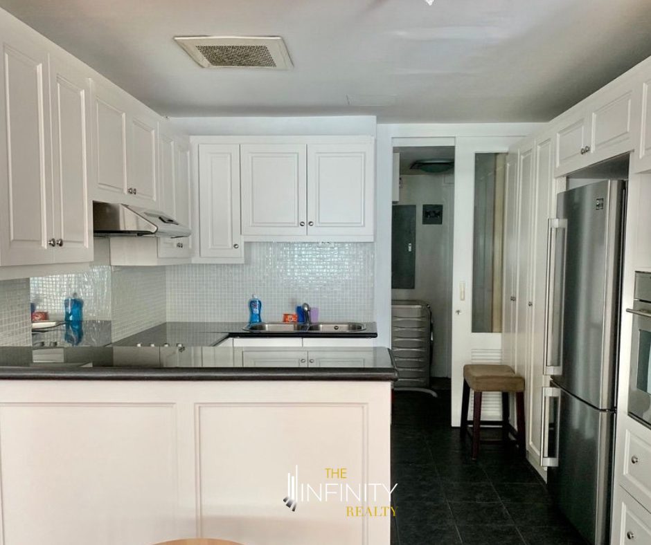 For Sale 3 Bedroom in Penhurst Parkplace, Taguig City, photo 10 of 12