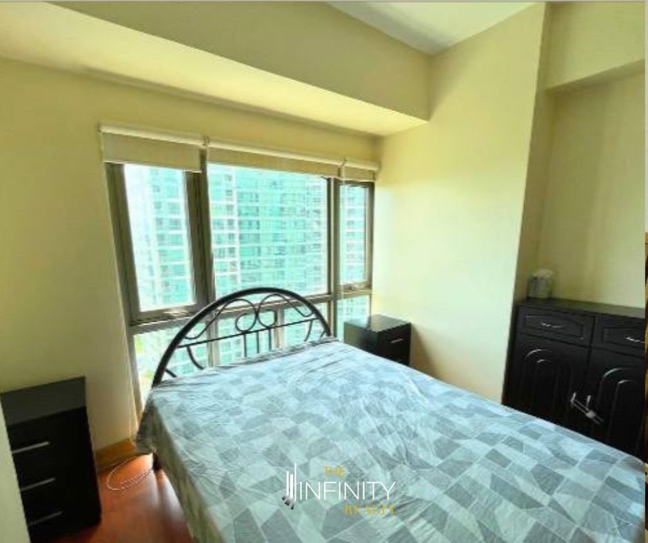 For Sale 2 Bedroom in Forbeswood Parklane Tower 1, Taguig City, photo 1 of 6