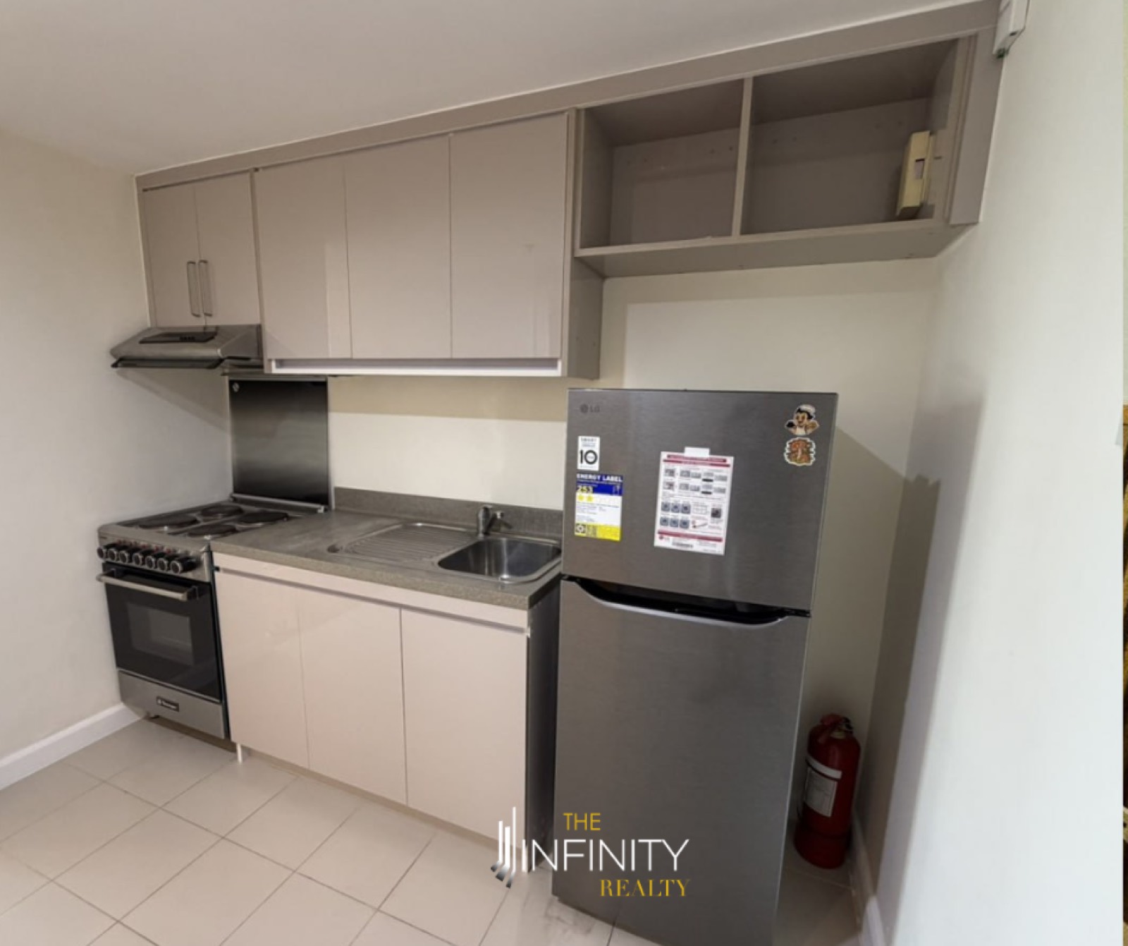 For Sale 1 Bedroom in Joya South, Makati City, photo 5 of 6