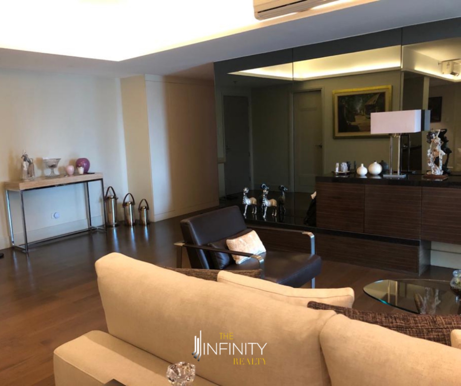 For Lease 3 Bedroom in Edades Tower, Makati City, photo 3 of 5