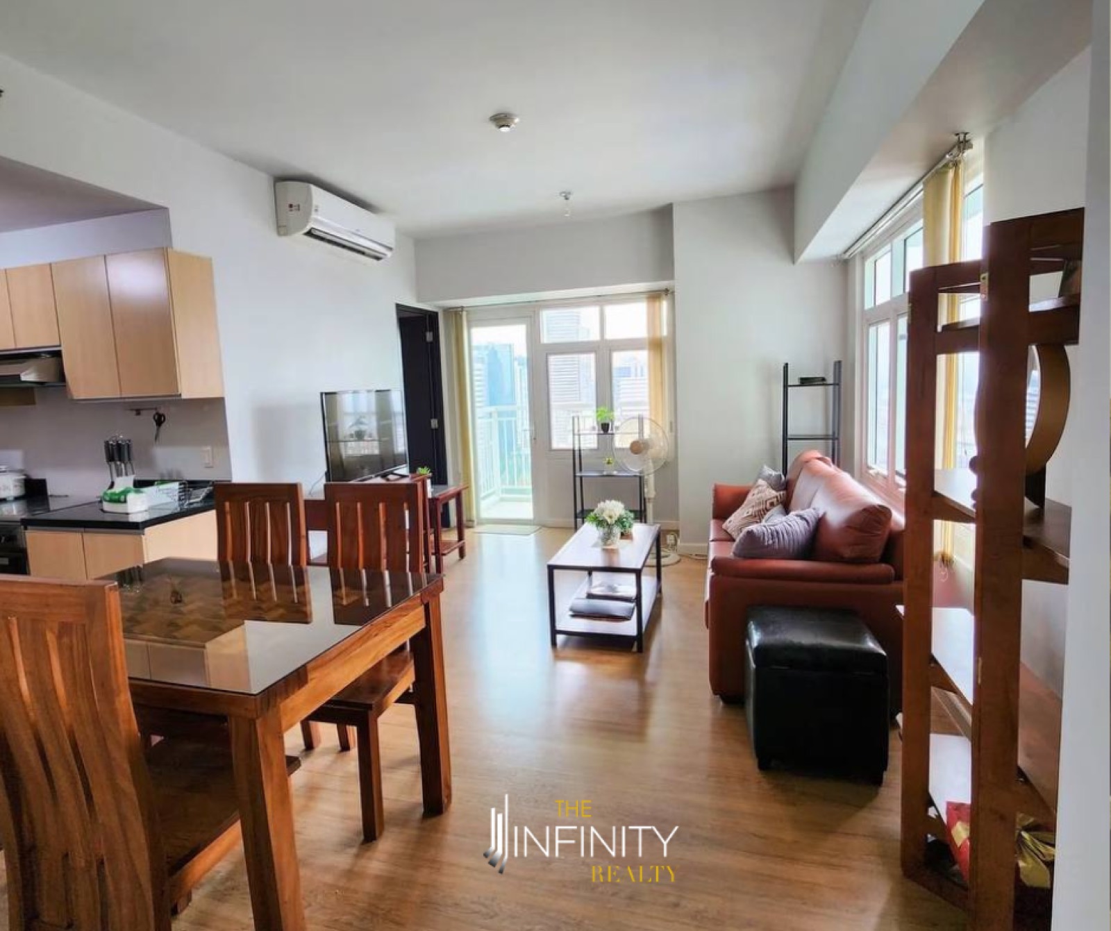 For Lease 1 Bedroom in Two Serendra Meranti, Taguig City, photo 3 of 9