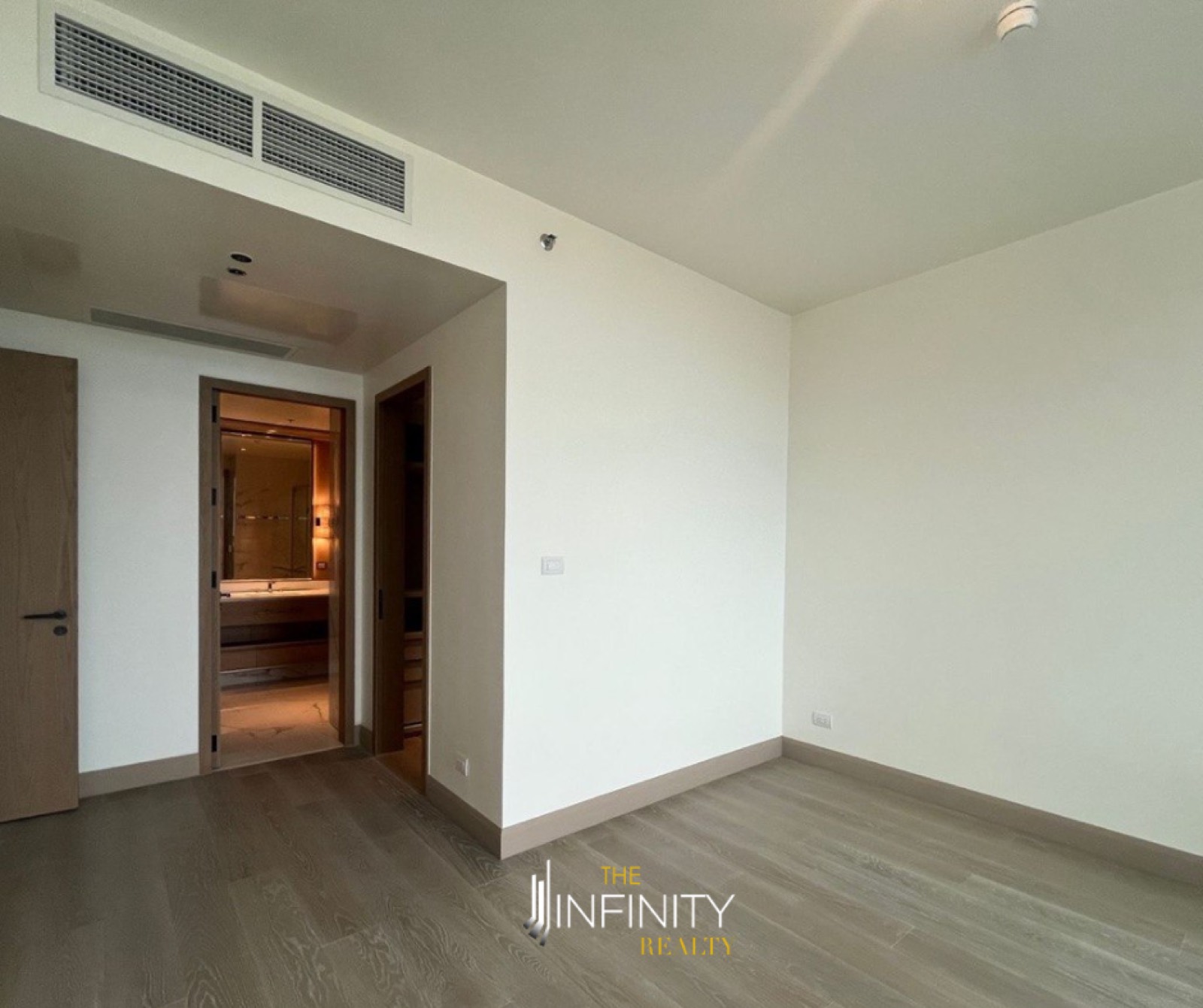 For Sale 3 Bedroom in Aurelia Residences, Taguig City, photo 3 of 17