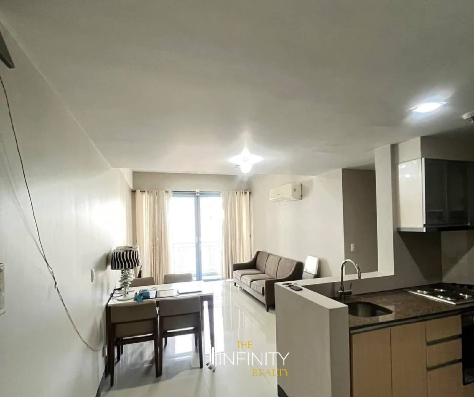 For Lease 2 Bedroom in Three Central, Makati City, photo 3 of 8