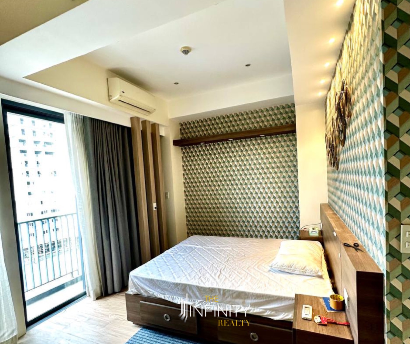 For Lease 3 Bedroom in St. Moritz Private Estates, Taguig City, photo 3 of 16