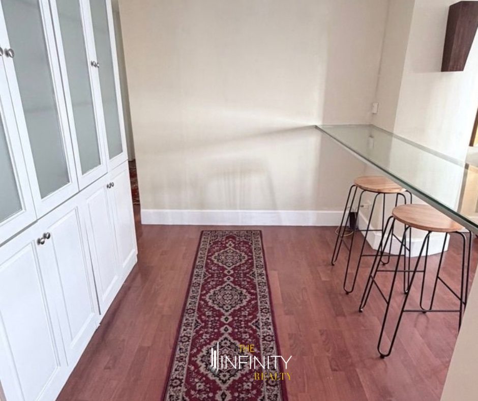 For Sale 3 Bedroom in Penhurst Parkplace, Taguig City, photo 8 of 12