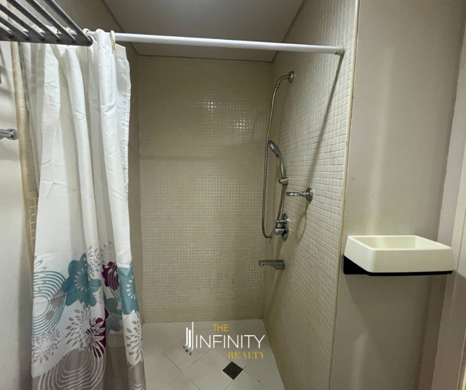 For Lease Studio in Manansala Tower, Makati City, photo 10 of 11