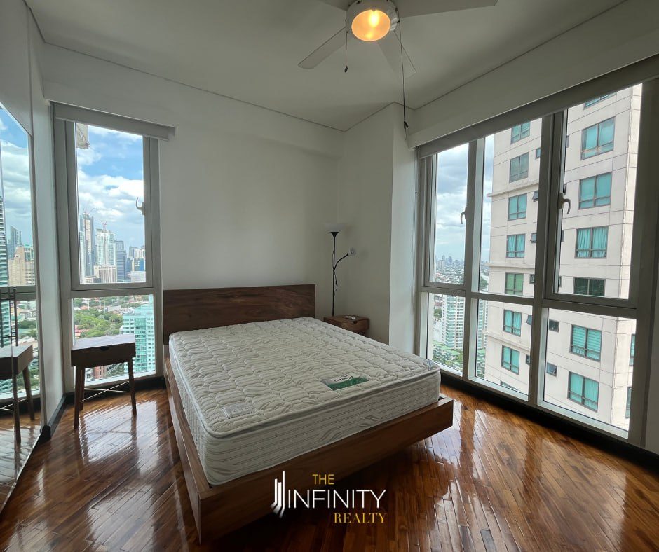 For Lease 2 Bedroom in Manansala Tower, Makati City, photo 2 of 12