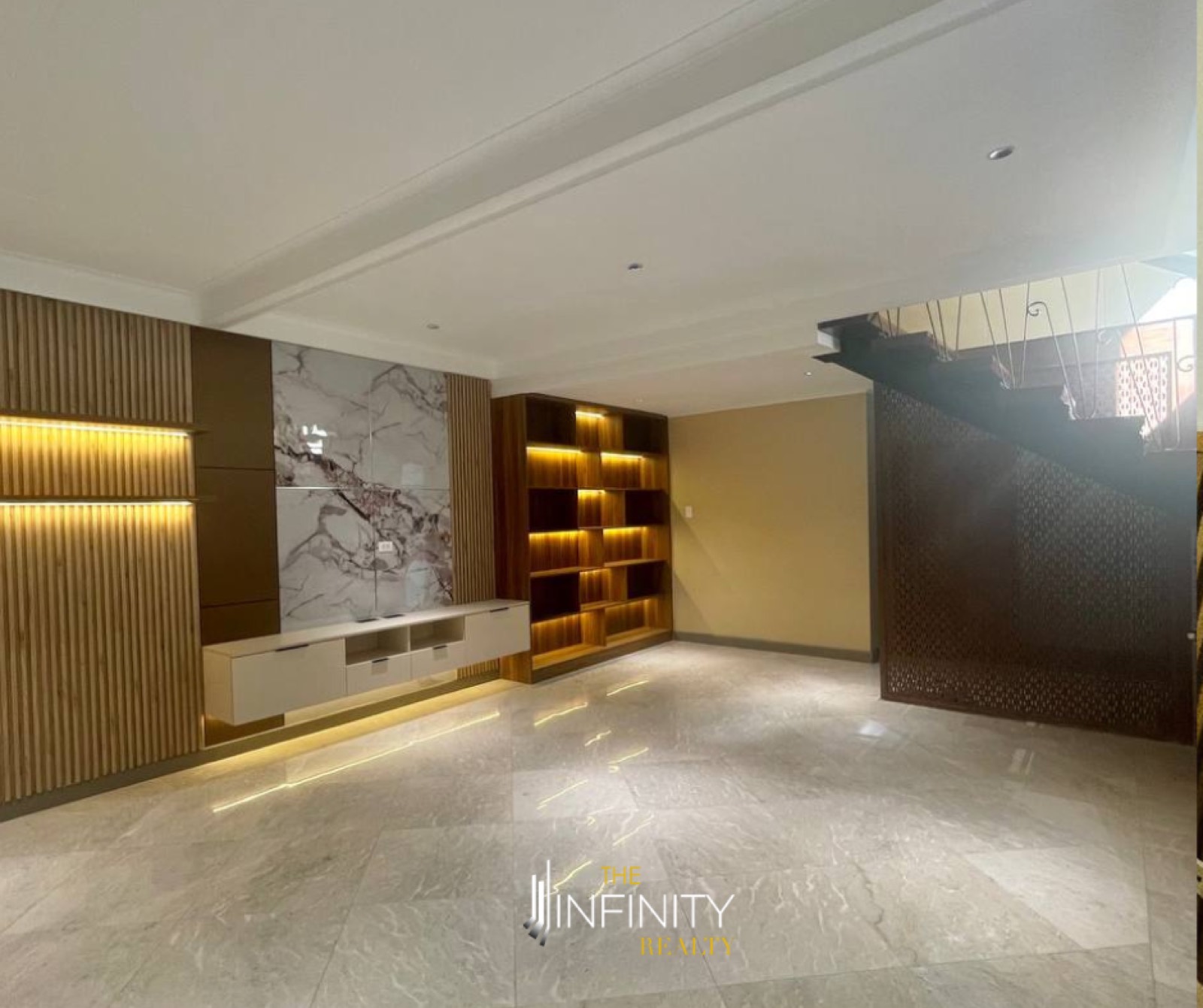 For Lease 3 Bedroom in Bel Air, Makati City, photo 1 of 20
