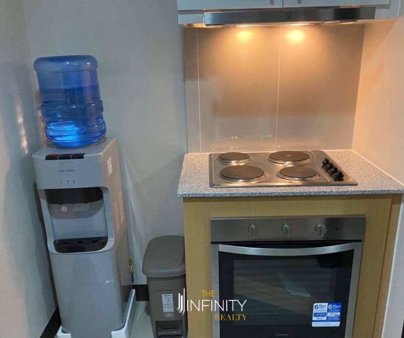 For Sale 2 Bedroom in Uptown Parksuites, Taguig City, photo 5 of 7