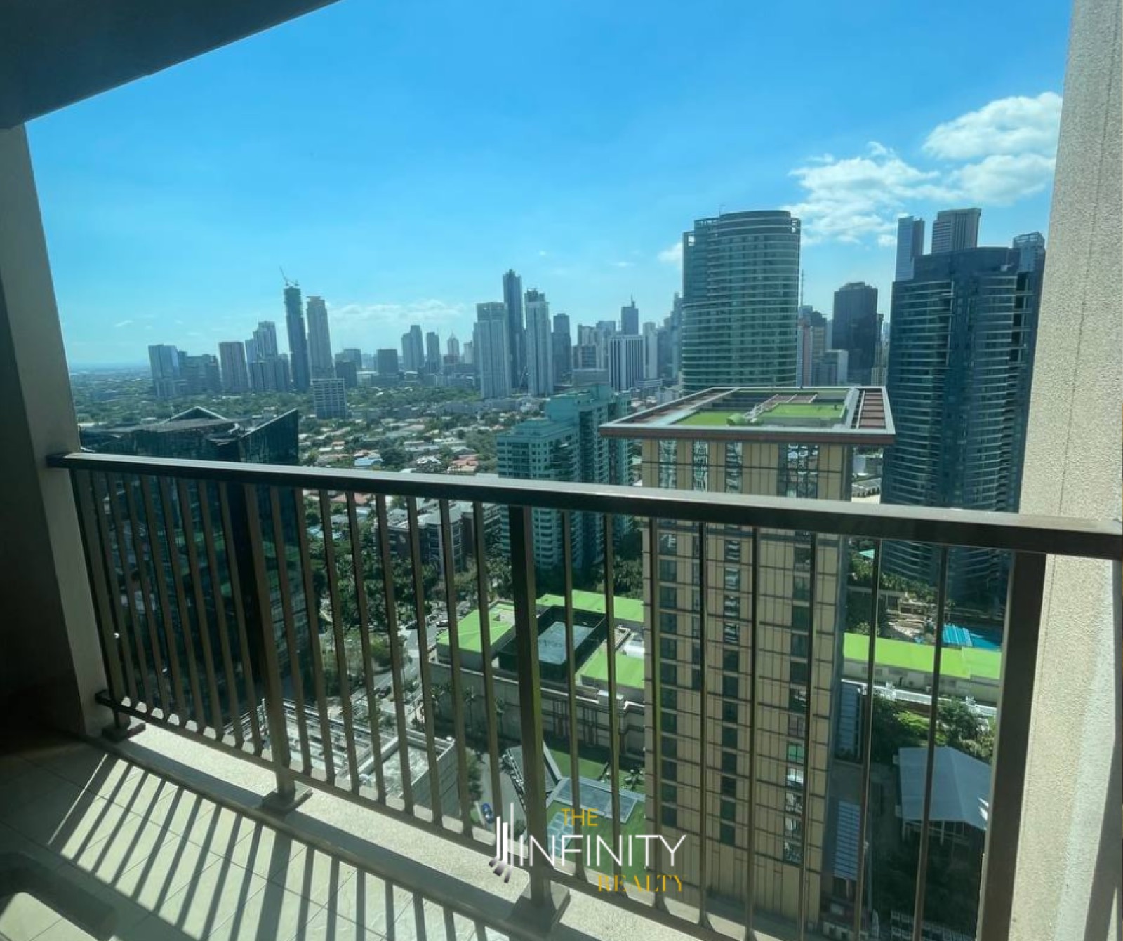 For Sale 2 Bedroom in Joya South, Makati City, photo 8 of 8