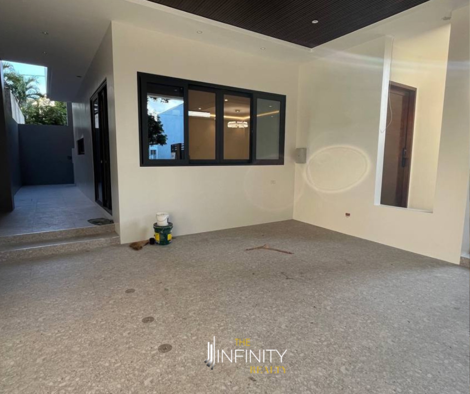 For Sale 5 Bedroom in Tandang Sora Barbara Royale, Quezon City, photo 7 of 8
