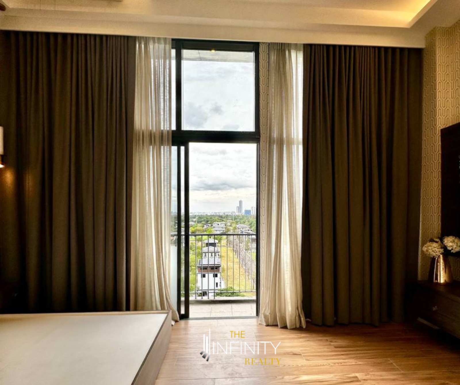 For Lease 3 Bedroom in St. Moritz Private Estates, Taguig City, photo 9 of 16