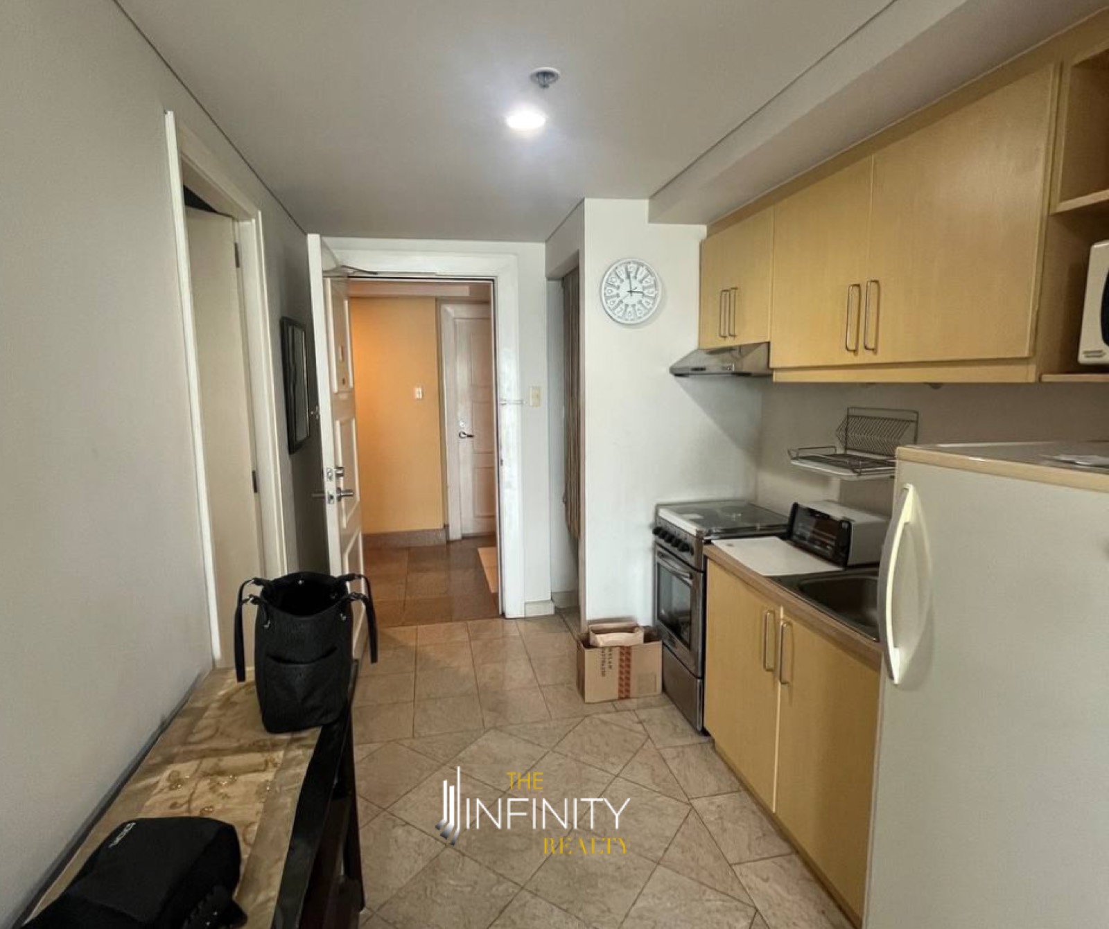 For Lease Studio in Manansala Tower, Makati City, photo 7 of 11