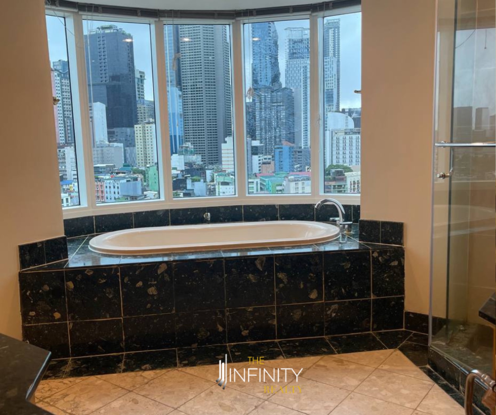 For Lease 3 Bedroom in Luna Tower, Makati City, photo 16 of 17
