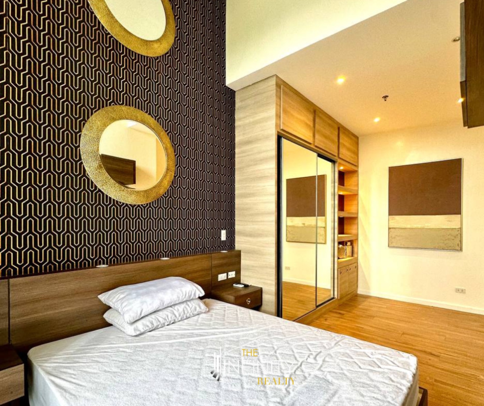 For Lease 3 Bedroom in St. Moritz Private Estates, Taguig City, photo 1 of 16