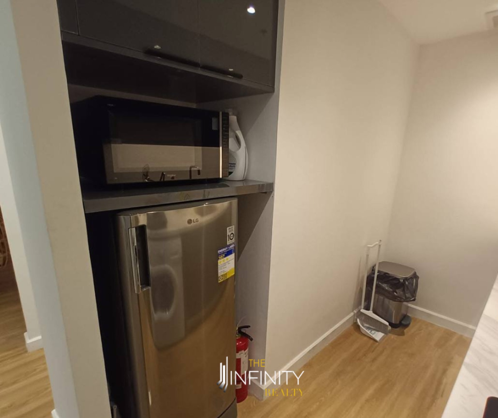 For Sale 1 Bedroom in Forbeswood Heights, Taguig City, photo 5 of 6