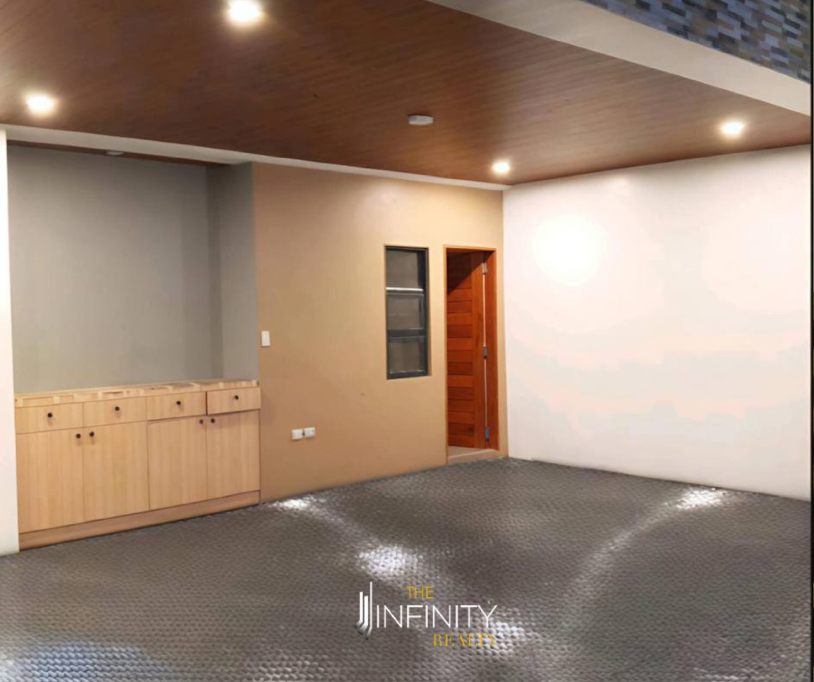 For Sale 4 Bedroom in Molave Park, Paranaque City, photo 11 of 15