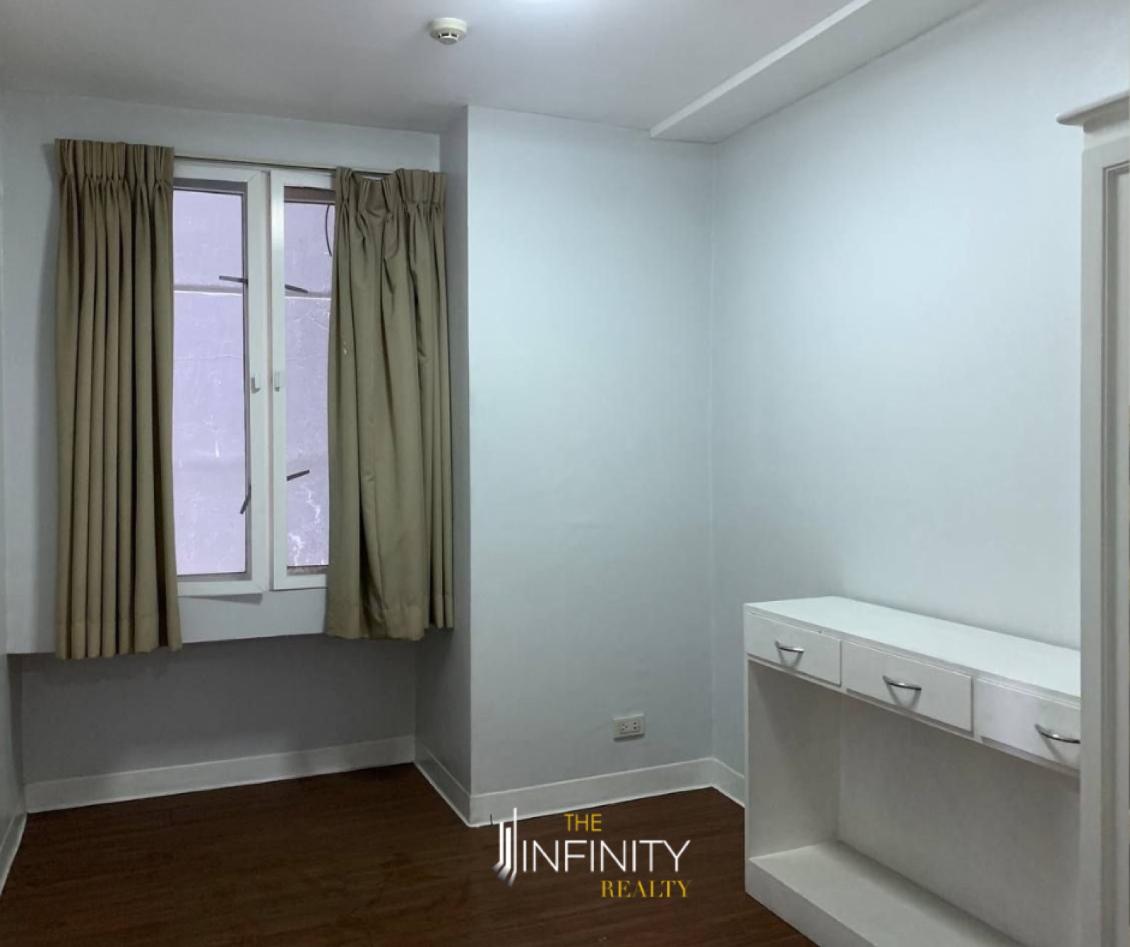 For Sale 2 Bedroom in Three Salcedo Place, Makati City, photo 9 of 18